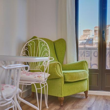 לוגרוניו Balcon Del Mercado By Clabao מראה חיצוני תמונה