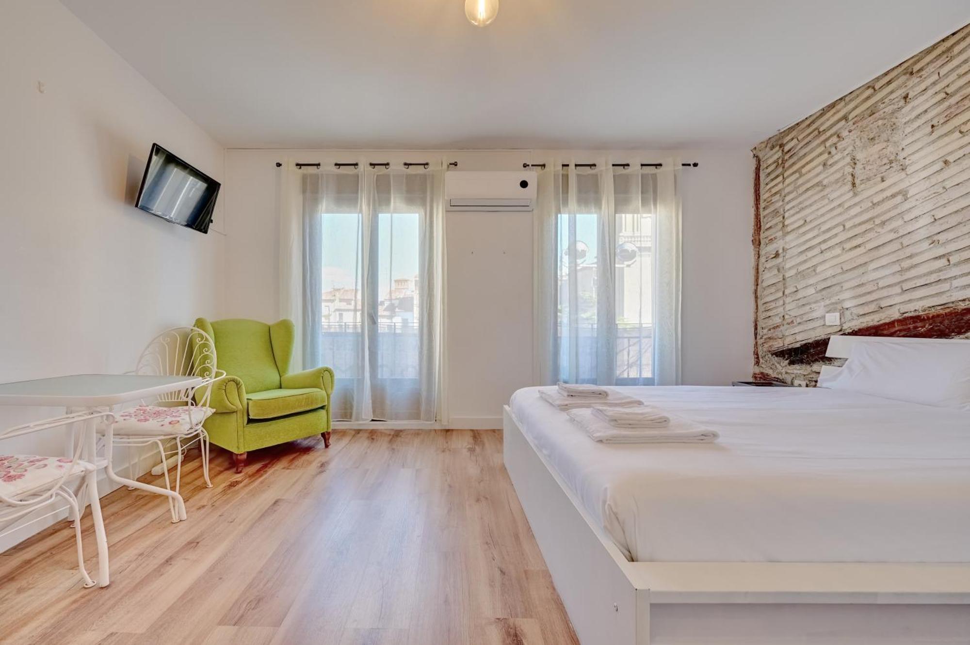 לוגרוניו Balcon Del Mercado By Clabao מראה חיצוני תמונה