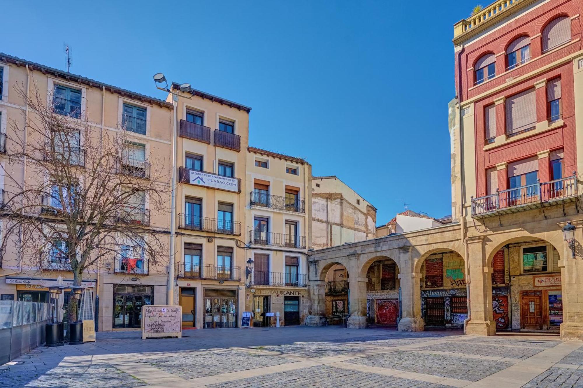 לוגרוניו Balcon Del Mercado By Clabao מראה חיצוני תמונה